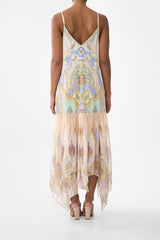 Minimal Slip With Pleated Chiffon Skirt - East Of Istanbul