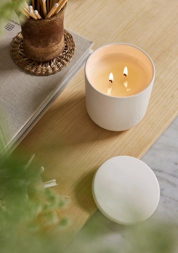 Amber & Sandalwood 300g Candle