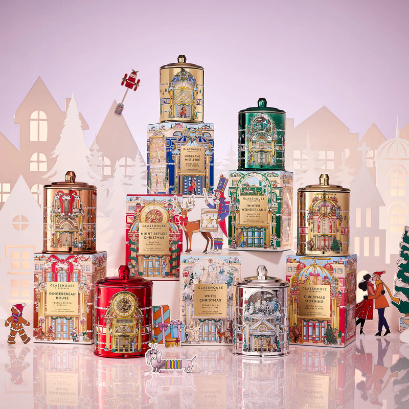 Gingerbread House 380g Candle