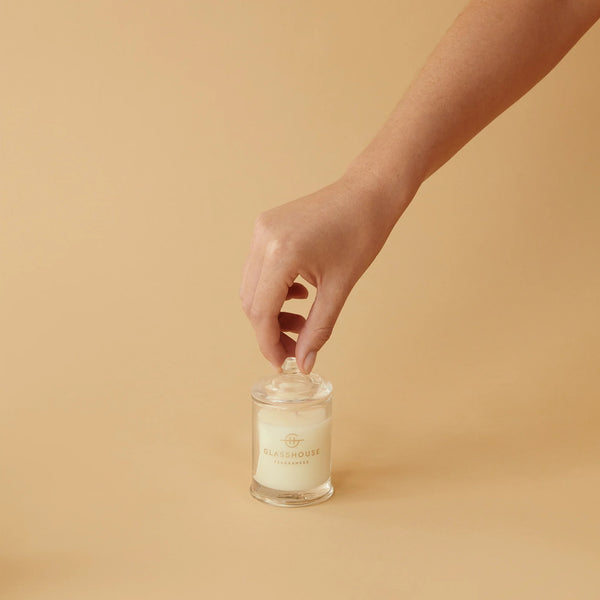 Rendezvous Amber & Orchid Candle 60g